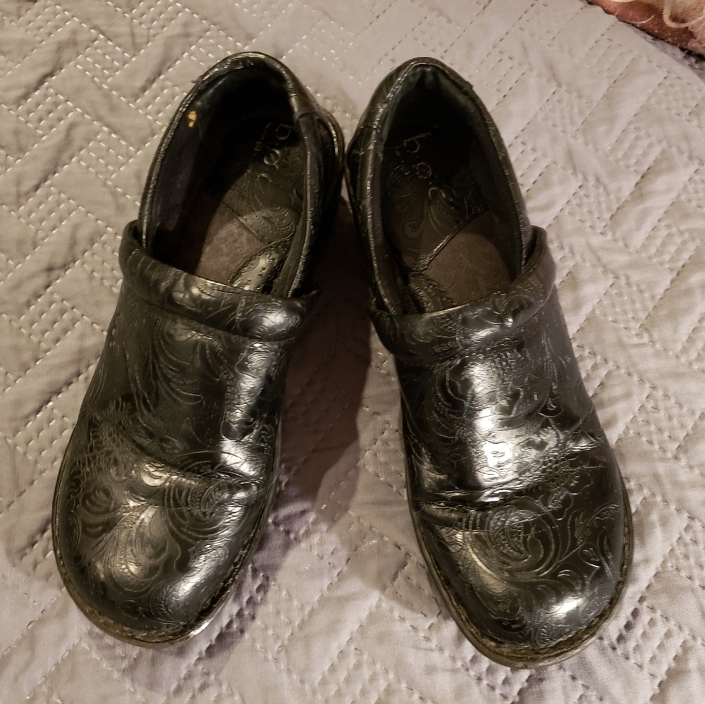 Black Shoes